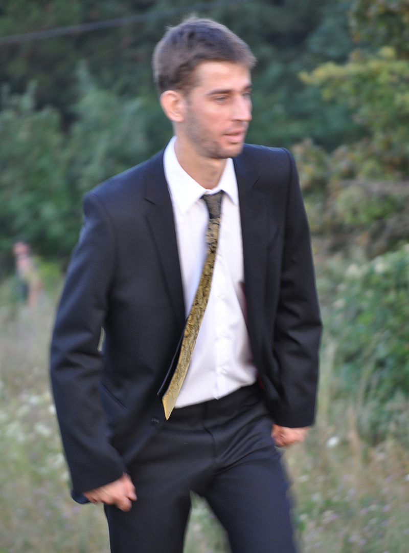 tie woven with real gold yarn and silk